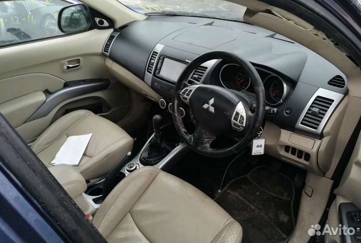 Mitsubishi Outlander II 08 г на запчасти