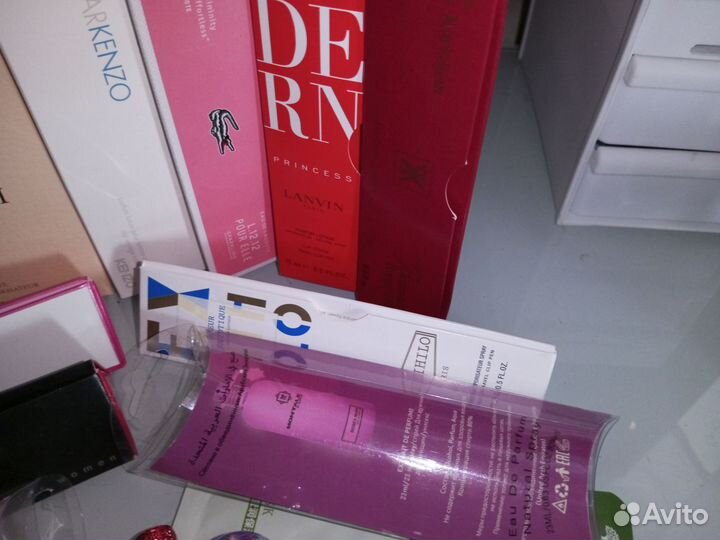 Набор духов большой пакетом