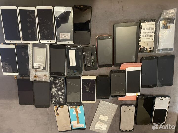 Андроиды скопом много на запчасти