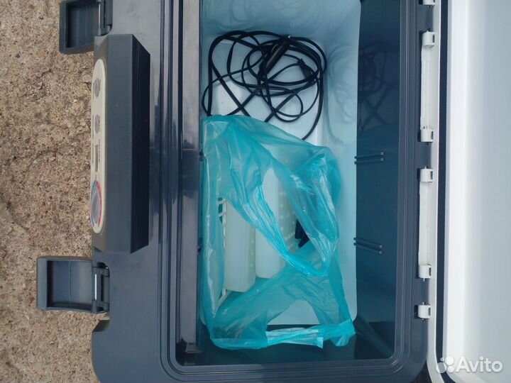 Автомобильный холодильник