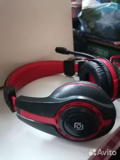 Игровые наушники с микрофоном