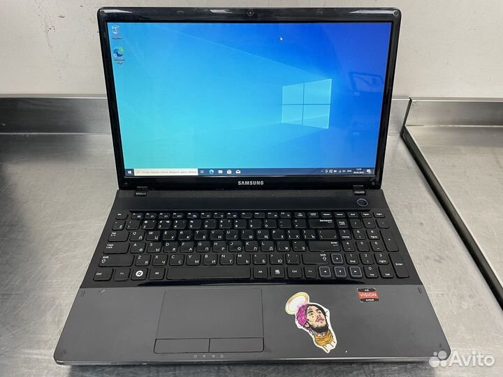 Ноутбук Samsung