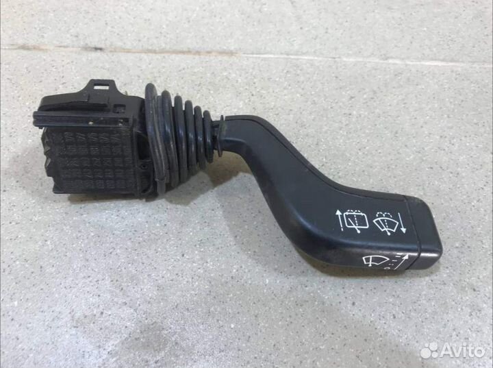 Переключатель стеклоочистителей Opel Vectra A 1988