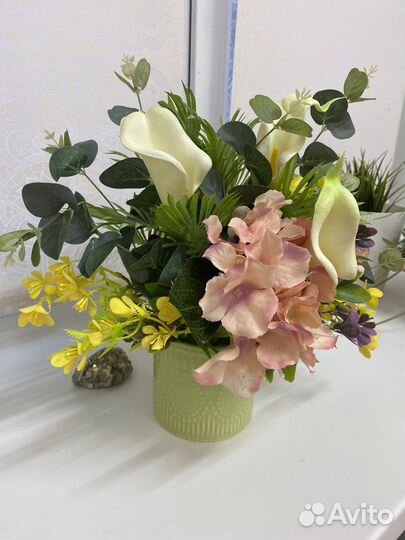 Цветочная композиция на стол