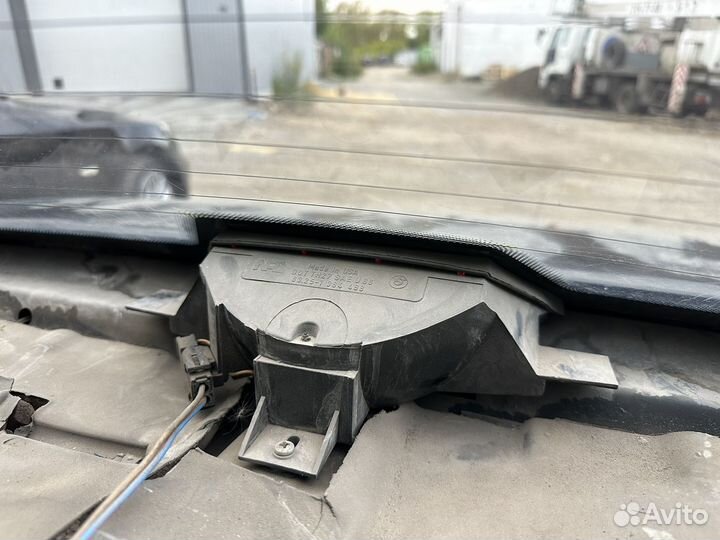 Третий стоп-сигнал BMW E34