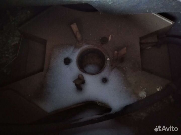 Бензобак ауди 100