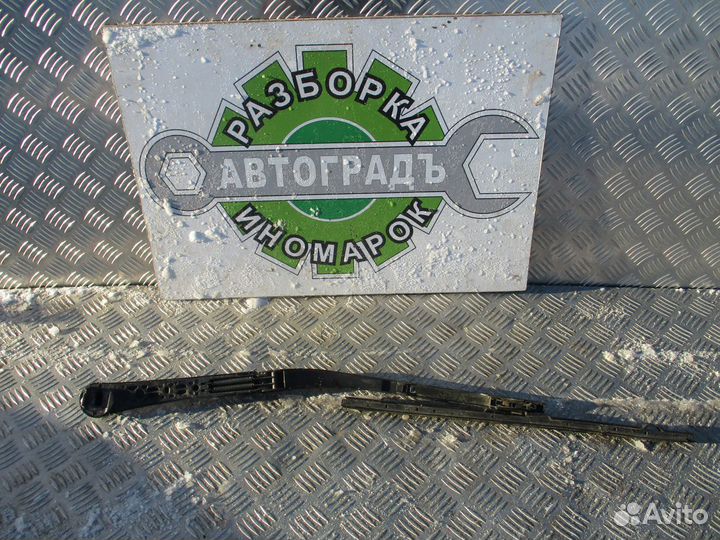 Поводок стеклоочистителя передний левый BMW 5 E39