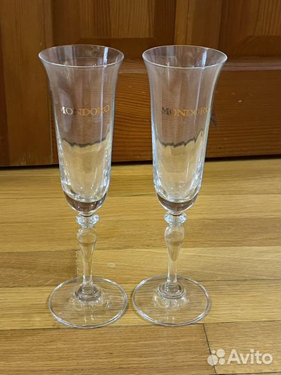 Бокалы для шампанского