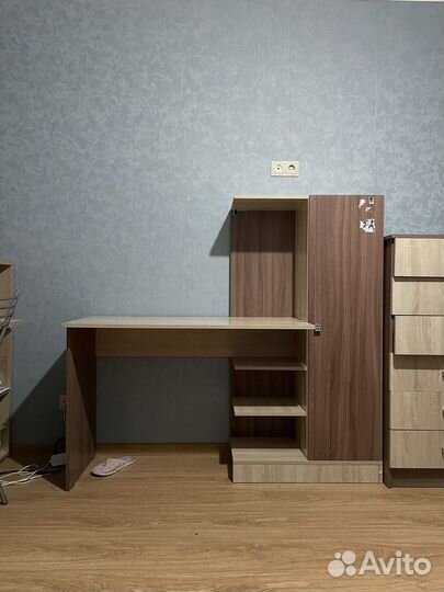 Стол письменный, компьютерный, для школы