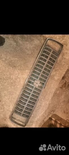 Решетка радиатора Тойота Краун Toyota Crown