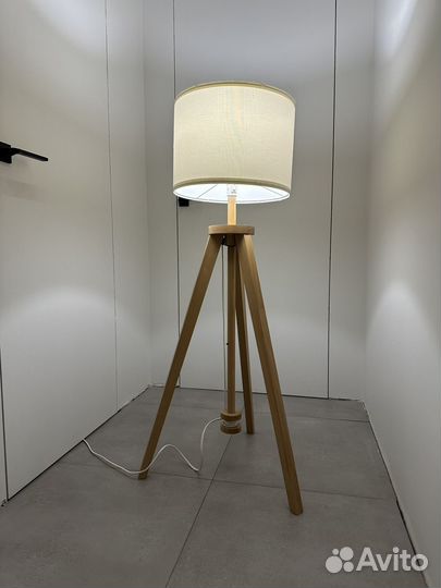 Торшер икеа Лаутерс