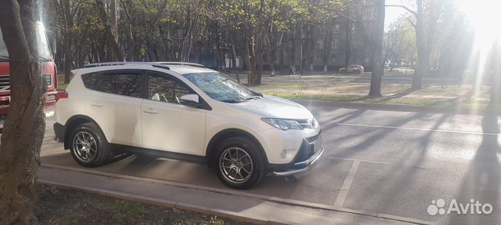 Toyota RAV4 2.5 AT, 2013, 192 262 км