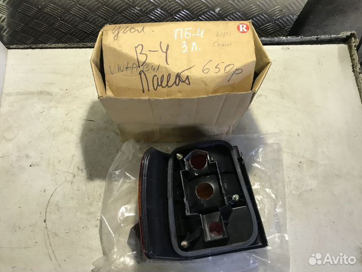 Фонарь левый Volkswagen Passat B4