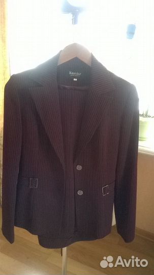 Брючный костюм