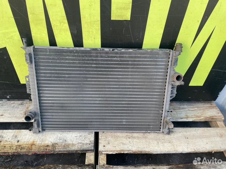 Радиатор охлаждения Форд Мондео 4