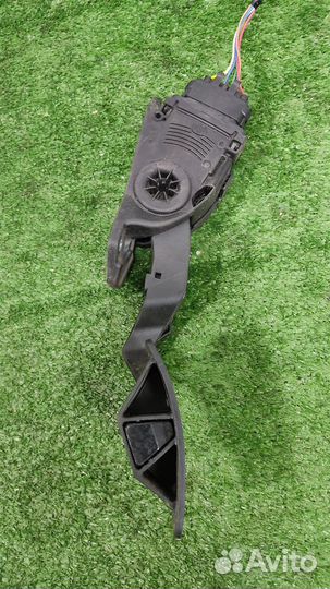 Педаль газа электронная Suzuki SX4 2008