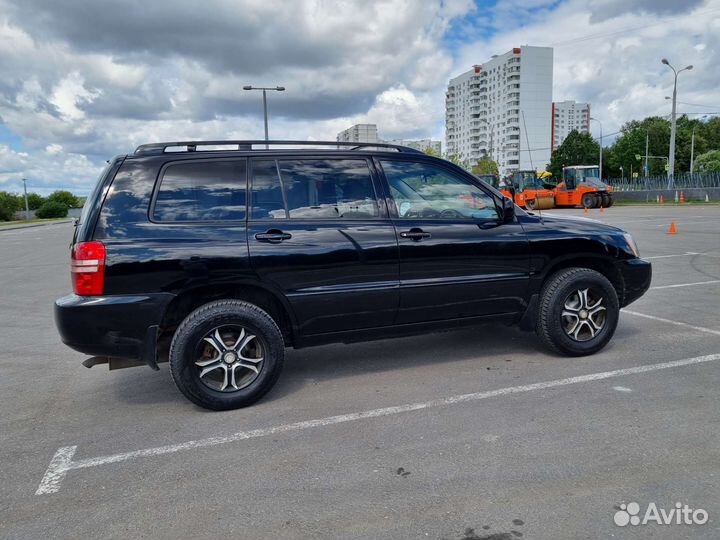 Toyota Highlander 2.4 AT, 2001, 299 000 км