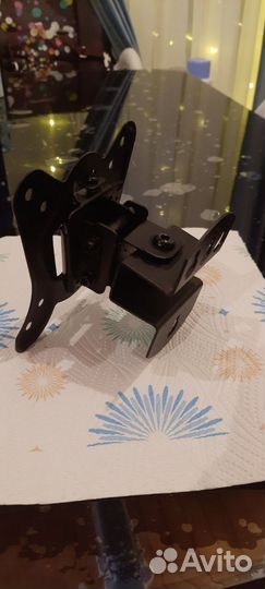 Кронштейн для телевизора поворотный