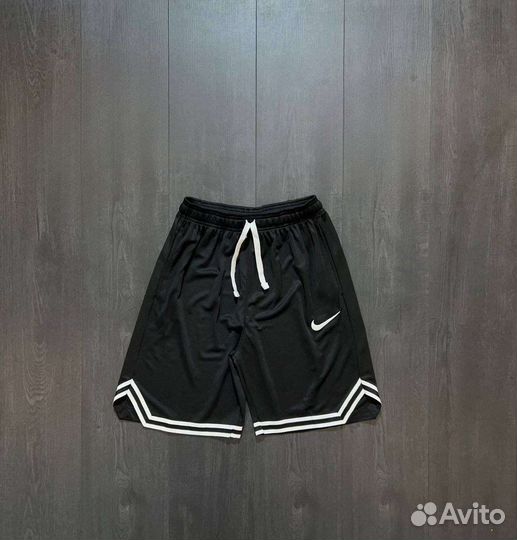 Шорты Nike