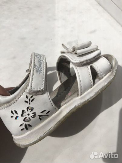 Сандалии для девочки