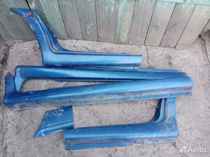 Накладки на порог 21015