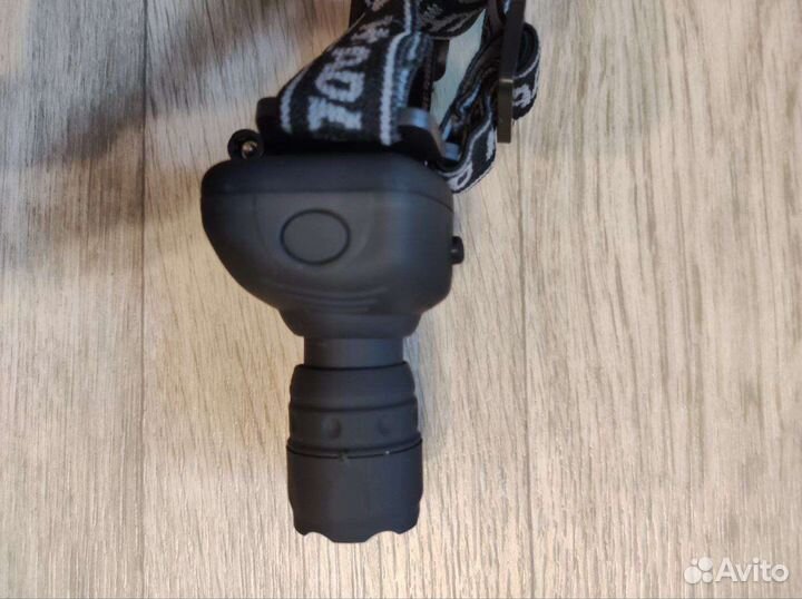 Налобный фонарь