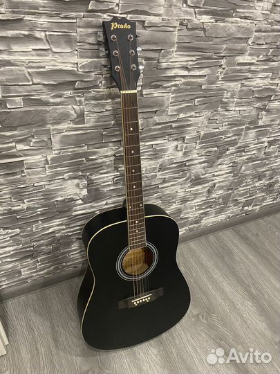 Акустическая гитара