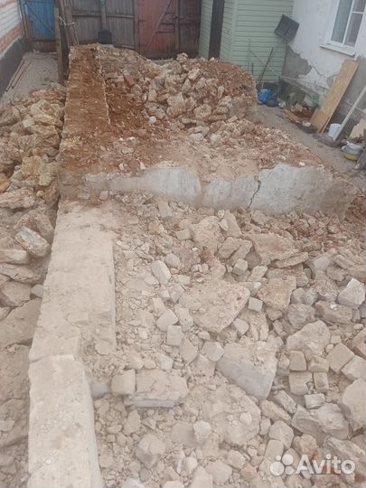 Кирпич бу,камень бу