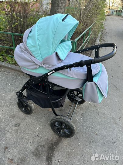 Коляска 2 в 1,в хорошем состояние