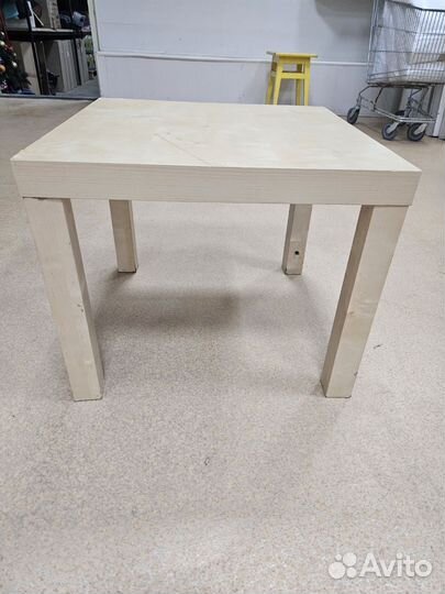 Журнальный столик IKEA