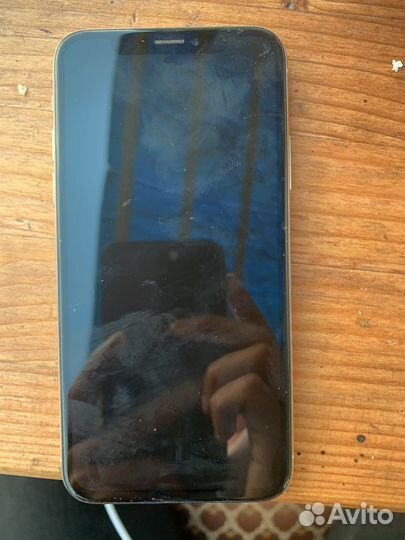 Телефон iPhone x