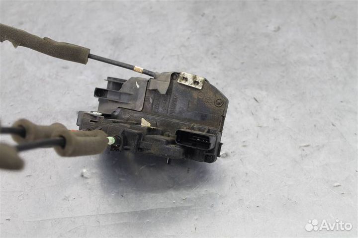 Замок двери задней левой Nissan Sentra B17