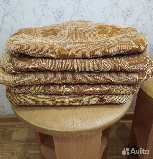 Подушка сидушка на табурет