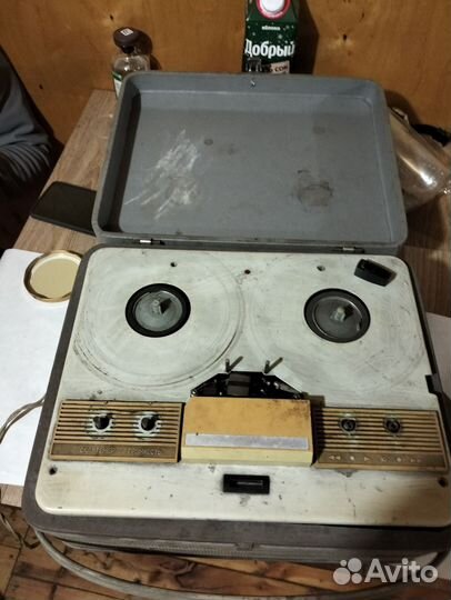 Патефон одним лотом