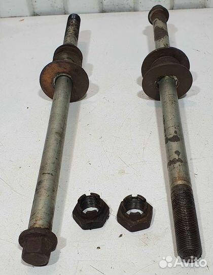 Ось нижнего рычага н/о 18 мм Chevrolet Niva, 21214