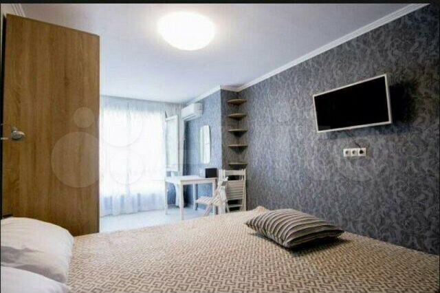 Дом 200 м² на участке 2 сот.