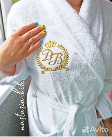Халат с вышивкой