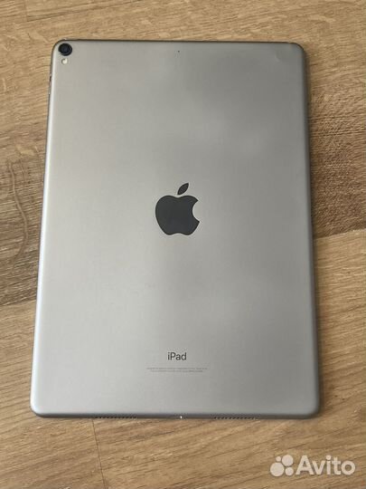iPad pro 10.5, 64gb; wifi