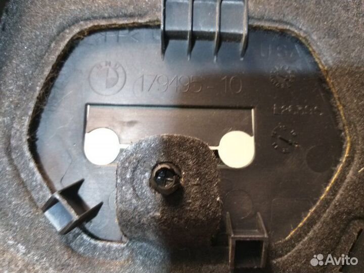 Обшивка багажника задняя правая Bmw X3 F25 3.0