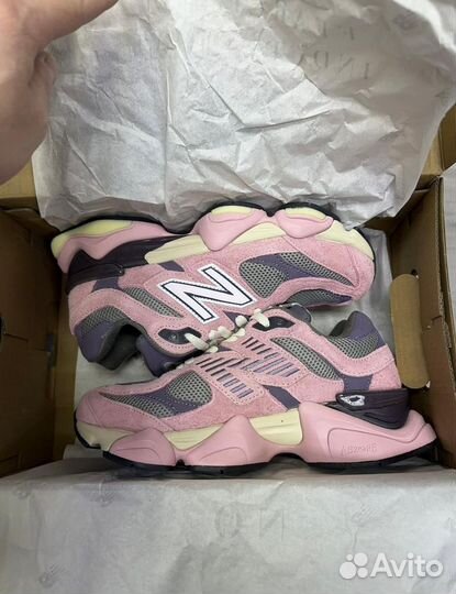 Кроссовки new balance 9060 hot pink