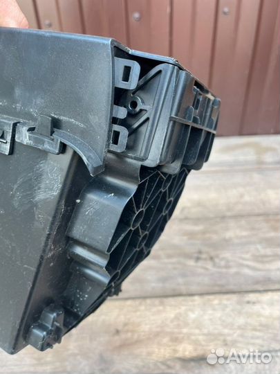 Ящик консоли Honda Civic 4D 1.8 2006