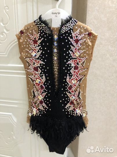 Купальник для художественной гимнастики