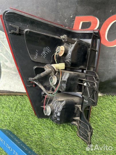 Стоп-сигнал задний правый Suzuki Escudo/Grand