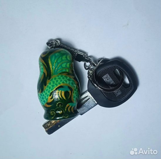 Брелок дракон