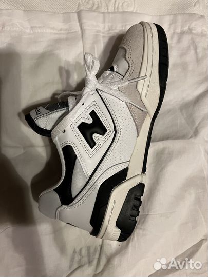Кроссовки nb 550