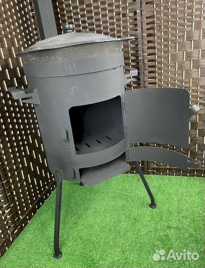 Казан с печкой с трубой и зольником