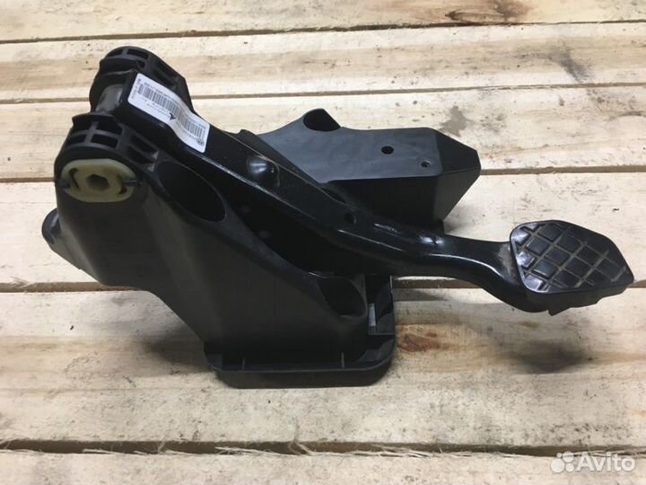 Педаль тормоза Skoda Fabia MK2 CGG 1.4 2012