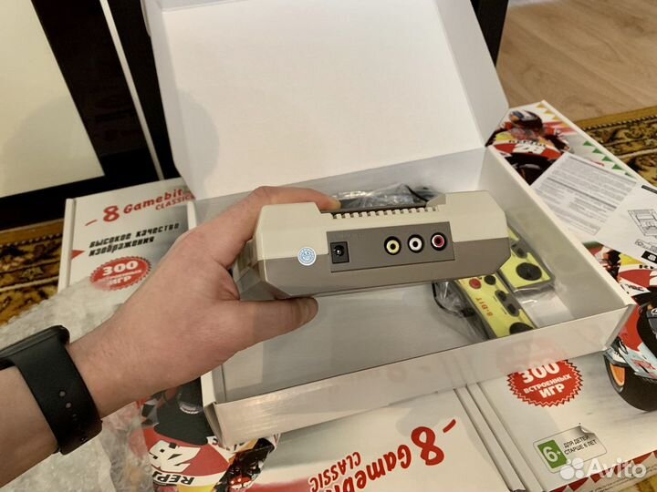 Игровая приставка Dendy +300 игр (нов.)