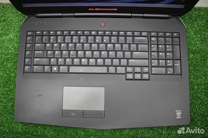 Ноутбук Dell Alienware 17 R2 бу