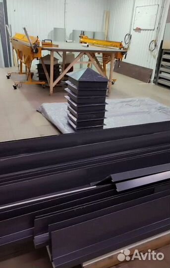 Колпаки для столбов забора парапеты под ключ